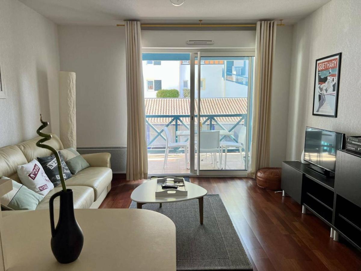 Appartement T2 A Cambo-Les-Bains Avec Piscine, Terrasse Et Parking Prive, Proche Des Thermes - Fr-1-495-82 Exterior foto